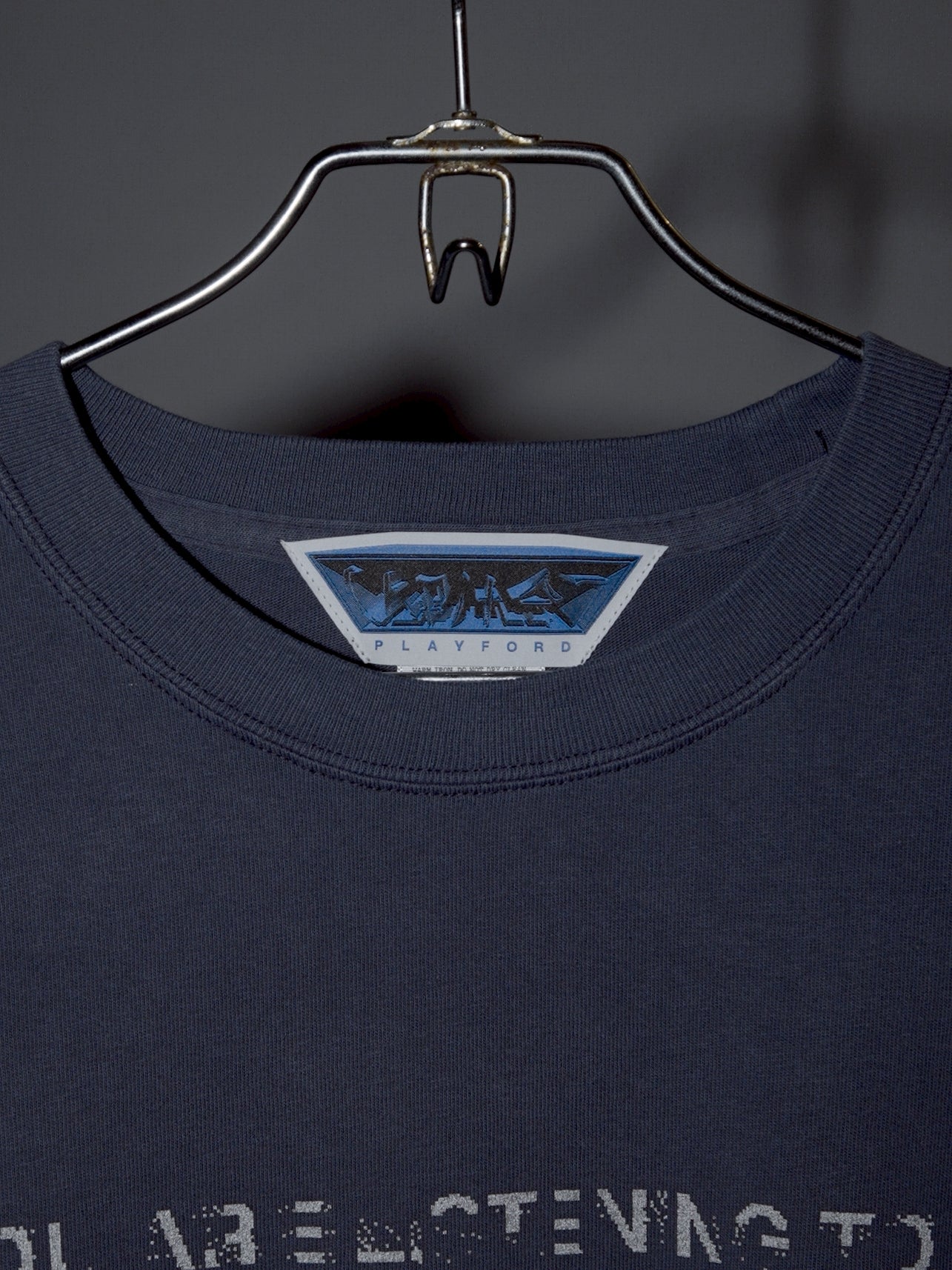 RESISTANCE PIGMENT TEE